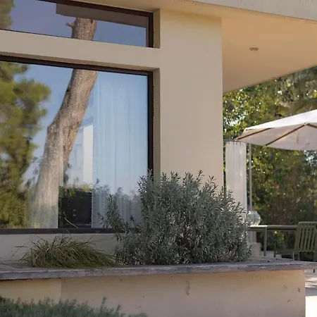 Granari Sani Woods Vila